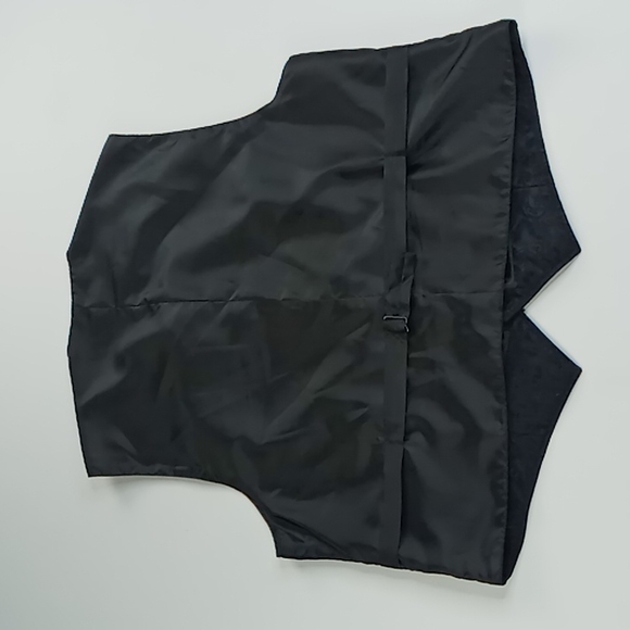 WAH MAKER Frontier Men's Black Single Breasted Tooled Silk Vest Size Large - Picture 8 of 11